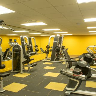 fully equipped fitness center in wilmington, de at midtown park apartments 