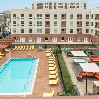 The Residences at Mid-Town Park apartments in Wilmington pool and courtard
